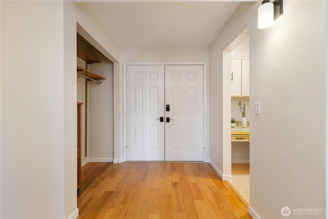 2565 Dexter Ave N Unit 103, Seattle, WA 98109 - hall featuring light wood finished floors