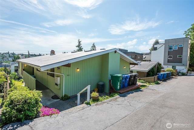 3421 23rd Ave W, Seattle, WA 98199 - view of home's exterior