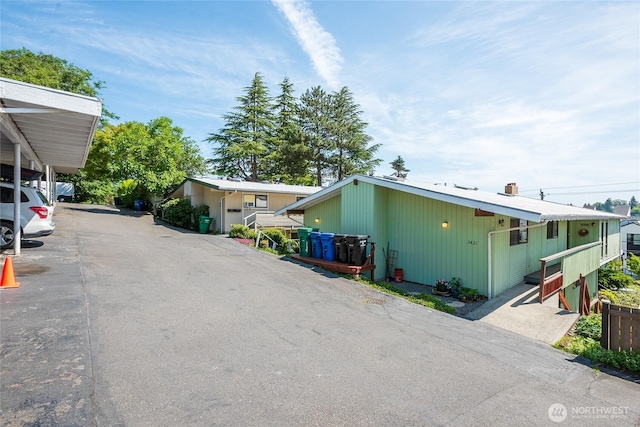 3421 23rd Ave W, Seattle, WA 98199 - view of front of home