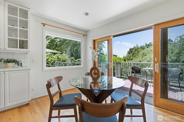 2322 Browns Point Blvd NE, Tacoma, WA 98422 - dining room with light wood-style flooring and baseboards