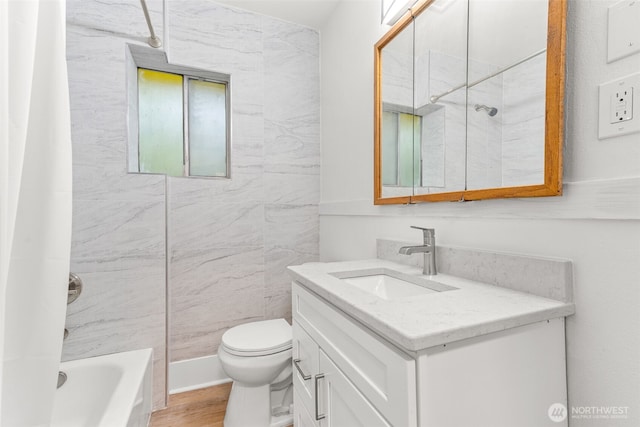 1816 S Adams St, Tacoma, WA 98405 - bathroom with vanity and shower / tub combo