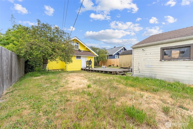 1816 S Adams St, Tacoma, WA 98405 - view of yard with a wooden deck