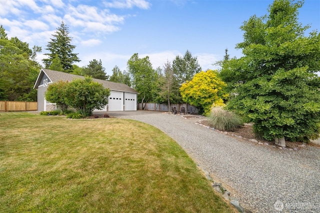 1424 E 36th Ln, Bellingham, WA 98226 - view of side of property featuring a detached garage