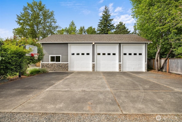 1424 E 36th Ln, Bellingham, WA 98226 - view of detached garage