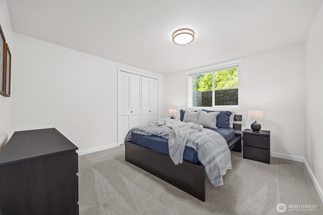 1424 E 36th Ln, Bellingham, WA 98226 - bedroom featuring carpet floors and a closet