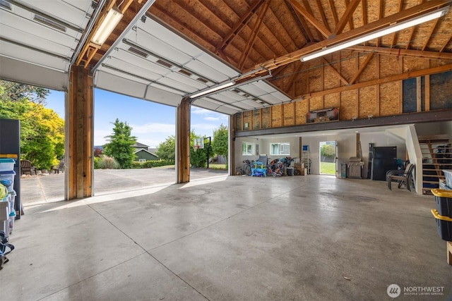 1424 E 36th Ln, Bellingham, WA 98226 - view of garage