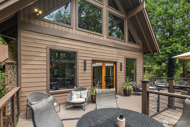 25112 SE 17th St, Sammamish, WA 98075 - deck featuring outdoor dining area