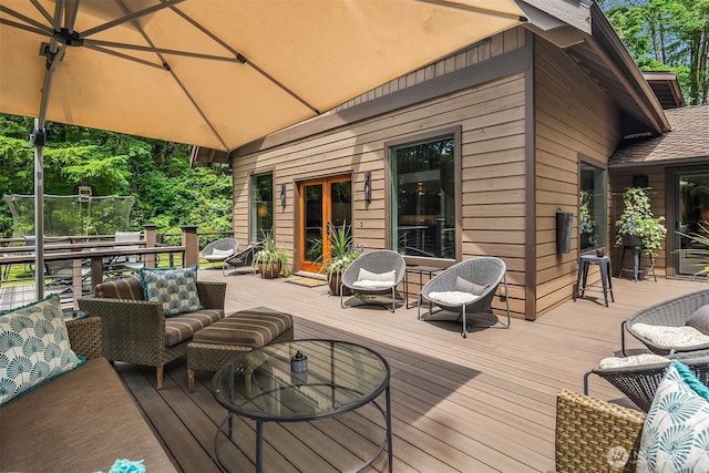 25112 SE 17th St, Sammamish, WA 98075 - view of wooden deck
