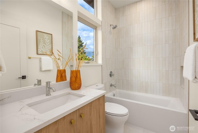 4615 2nd Ave NE, Seattle, WA 98105 - full bathroom featuring vanity and tub / shower combination
