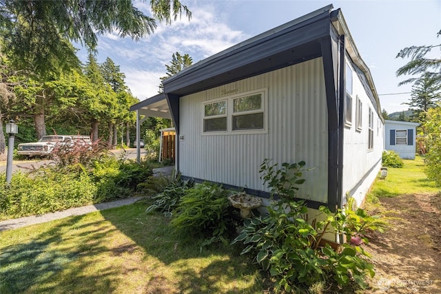 2500 Samish Way Unit 44, Bellingham, WA 98229 - view of side of property with a yard