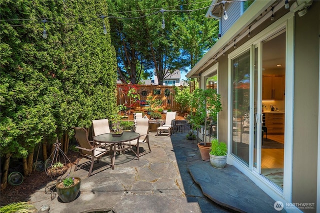 6703 Marshall Ave SE, Auburn, WA 98092 - fenced backyard with a patio