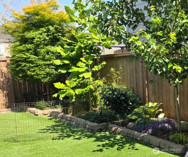 18437 111th Ave E, Puyallup, WA 98374 - view of fenced backyard