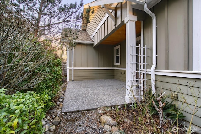 2605 Fir Crest Blvd, Anacortes, WA 98221 - view of side of property featuring board and batten siding
