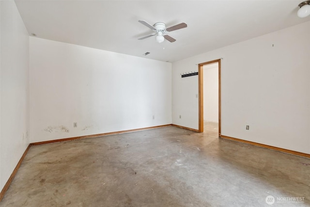 7331 Ridgemont Dr SE, Olympia, WA 98513 - unfurnished room with concrete floors and a ceiling fan