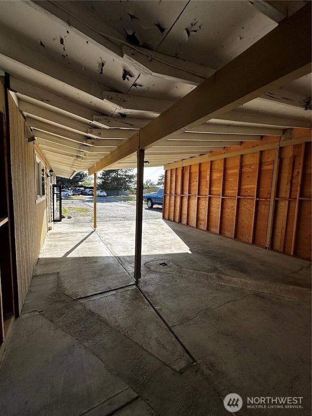 438 Biggs Dr, Moses Lake, WA 98837 - view of garage