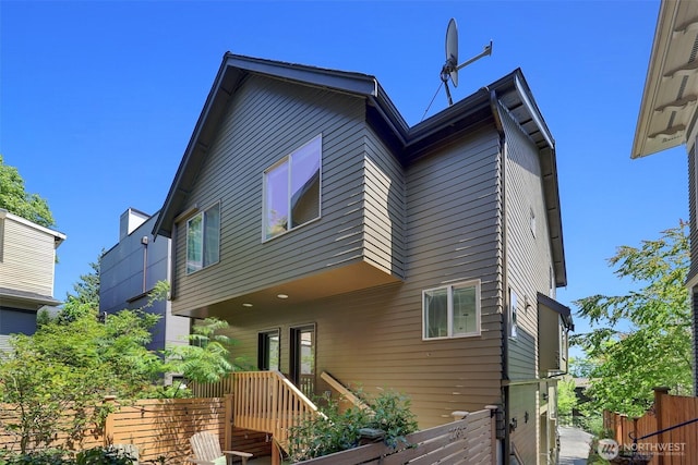 228 24th Ave E Unit A, Seattle, WA 98112 - back of house