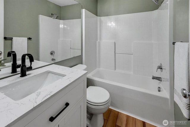 15325 SE 155th Pl Unit Q2, Renton, WA 98058 - full bath with wood finished floors, vanity, and shower / bath combination