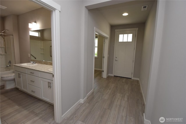 4650 Viridian Ave SW, Port Orchard, WA 98367 - foyer entrance featuring light wood-type flooring and recessed lighting