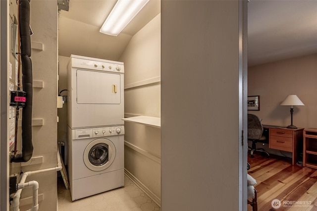 601 Yakima St, Wenatchee, WA 98801 - washroom with estacked washer and dryer