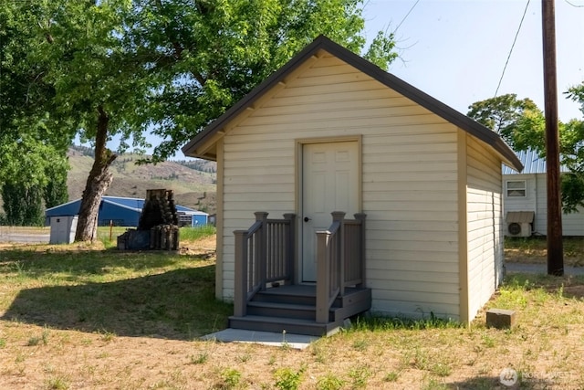 216 4th St E, Tonasket, WA 98855 - view of outbuilding