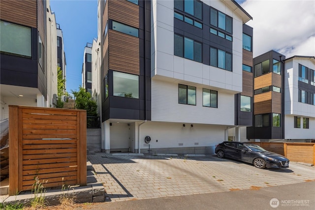 3418 23rd Ave W, Seattle, WA 98199 - view of property