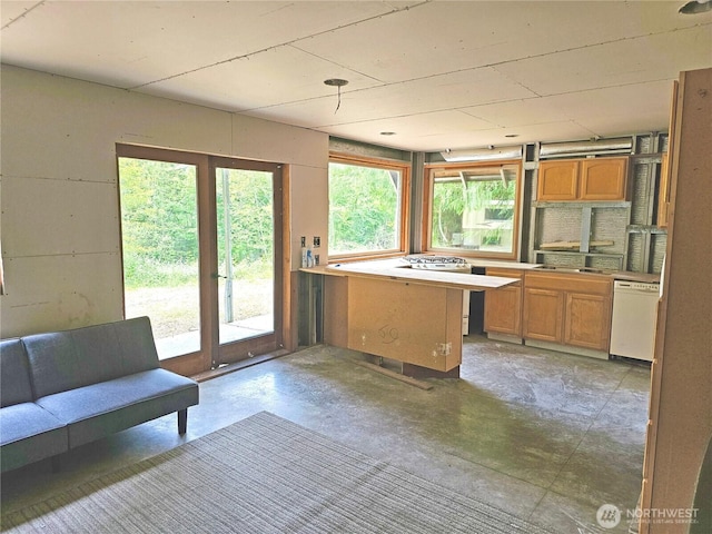 12280 Center, Quilcene, WA 98376