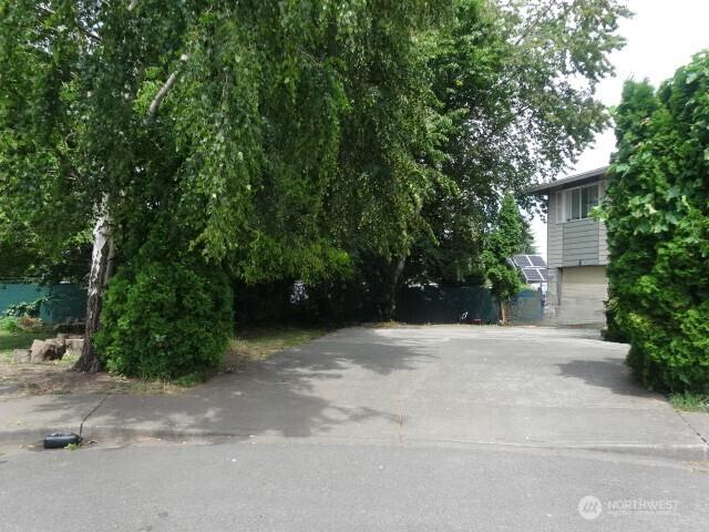3402 C Ct SE, Auburn, WA 98002 - view of asphalt road