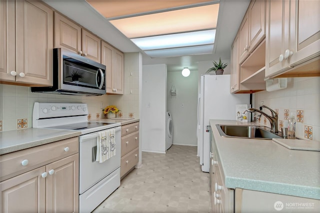 8608 Onyx Dr SW Unit E, Lakewood, WA 98498 - photo 10