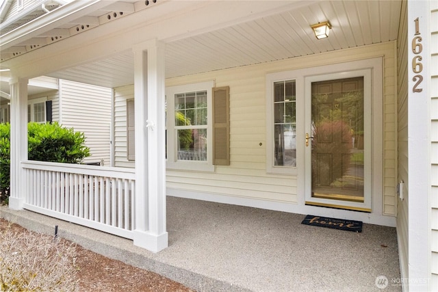 1662 Jensen Ave, Dupont, WA 98327 - entrance to property featuring a porch