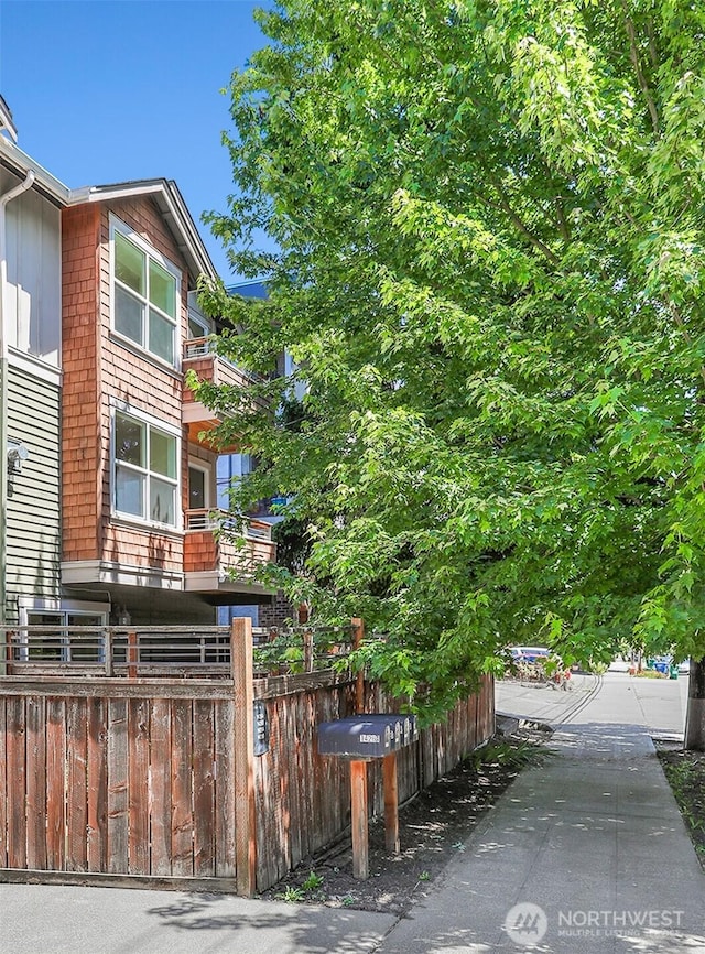 1426A NW 59th St, Seattle, WA 98107 - view of patio / terrace