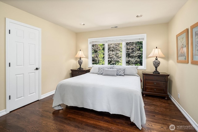 24817 NE 20th St, Sammamish, WA 98074 - bedroom with dark wood-style floors and recessed lighting