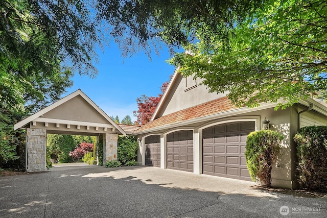 24817 NE 20th St, Sammamish, WA 98074 - view of garage