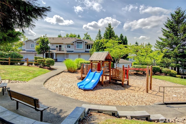 14007 69th Dr SE Unit W2, Snohomish, WA 98296 - community play area with a lawn and a residential view