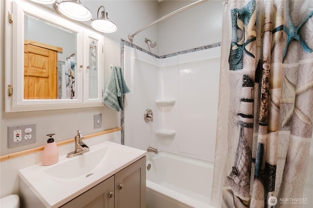2595 Anderson Hill Rd SW, Port Orchard, WA 98367 - full bath featuring shower / tub combo and vanity