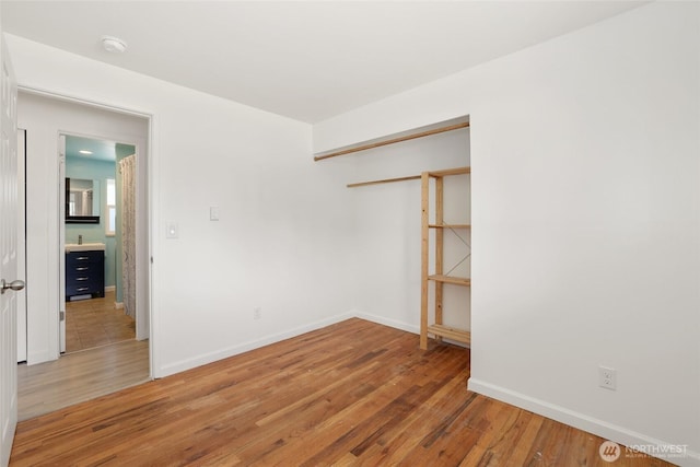 30215 6th Ave SW, Federal Way, WA 98023 - unfurnished room featuring light wood finished floors and a smoke detector