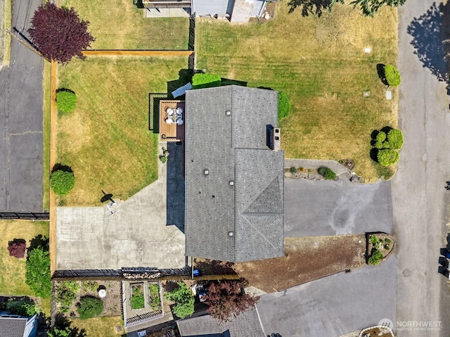 8815 221st Pl SW, Edmonds, WA 98026 - drone / aerial view