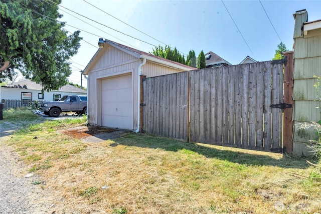 3109 N 7th St, Tacoma, WA 98406 - detached garage with driveway