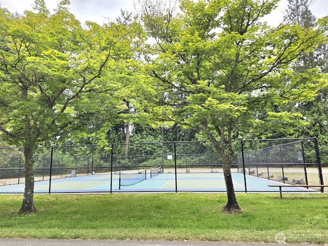 21724 E Terra Ln SE, Yelm, WA 98597 - view of tennis court