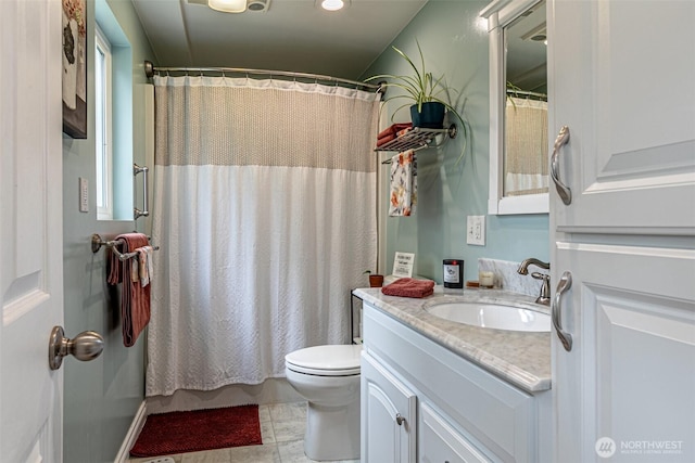 6301 Agnes Rd NE, Tacoma, WA 98422 - bathroom with vanity and curtained shower