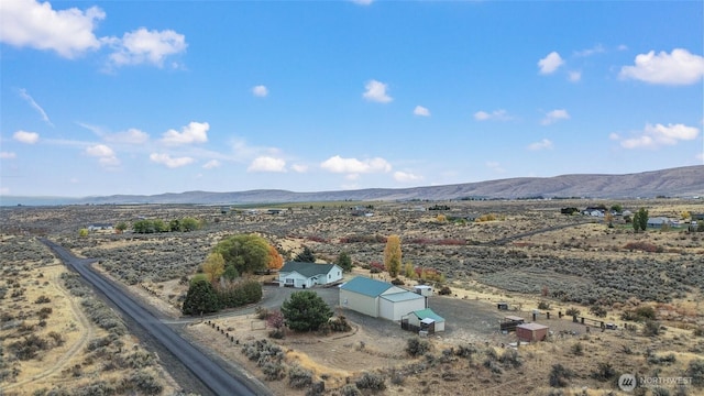 550 Red Tail Rd, Yakima, WA 98908 - overview of rural landscape with a mountain backdrop and a desert landscape