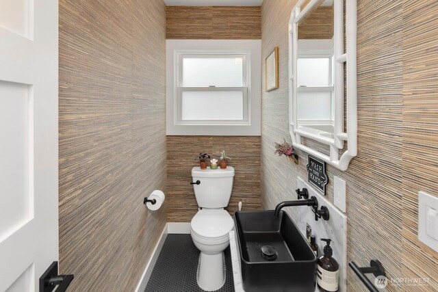3249 27th Ave W, Seattle, WA 98199 - half bath with toilet and tile walls
