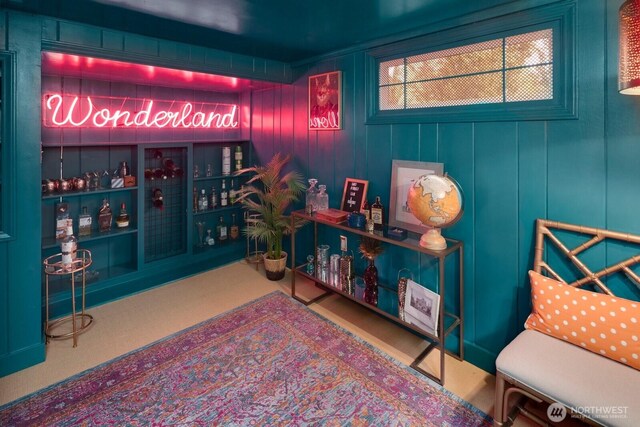 3249 27th Ave W, Seattle, WA 98199 - miscellaneous room featuring a dry bar