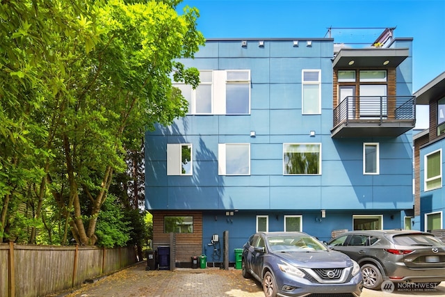 9732 Woodlawn Ave N Unit A, Seattle, WA 98103 - view of building exterior