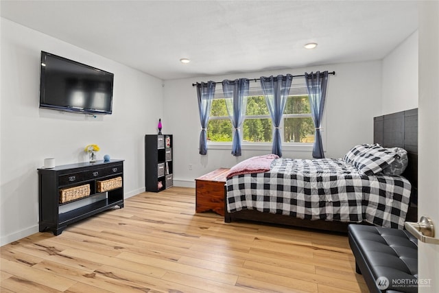 330 Swauk Creek Ln, Cle Elum, WA 98922 - bedroom with light wood-type flooring and recessed lighting