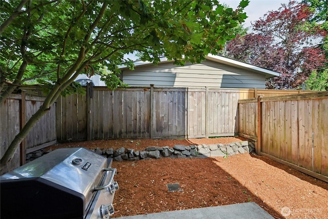8450 25th Ave SW Unit B, Seattle, WA 98106 - view of fenced backyard
