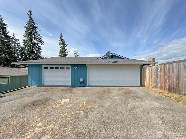 1521 W 13th St, Port Angeles, WA 98363 - view of detached garage