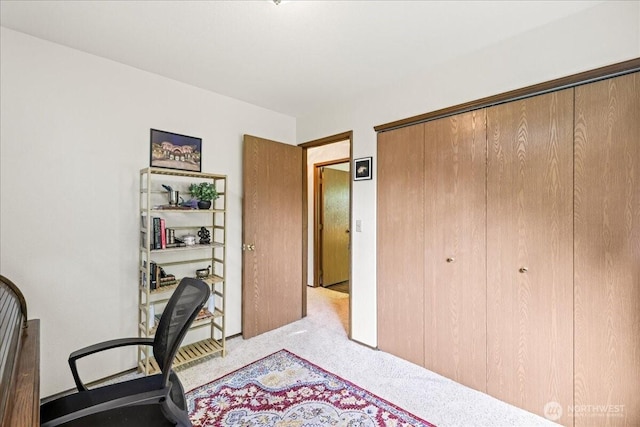 13319 15th Avenue Ct E, Tacoma, WA 98445 - office space featuring light colored carpet