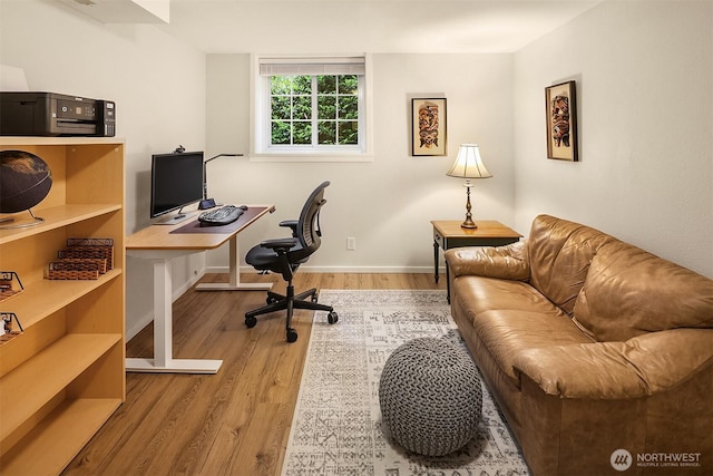 12810 NE 32nd Pl, Bellevue, WA 98005 - office area featuring wood finished floors and baseboards