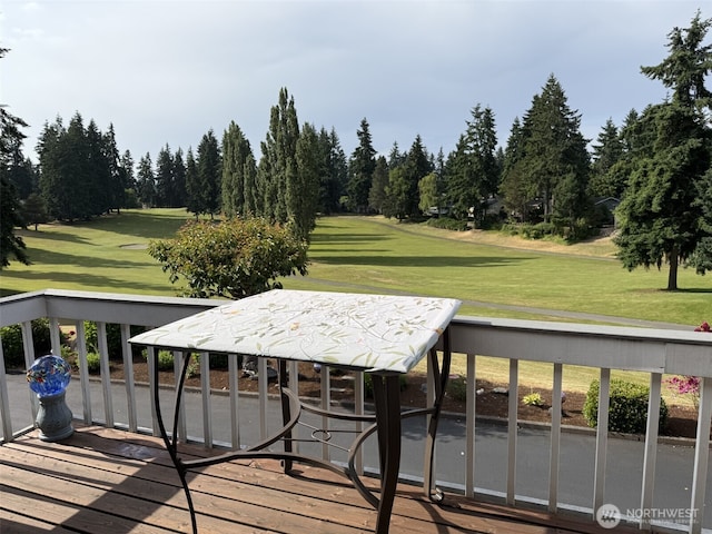 2748 SW 327th St S, Federal Way, WA 98023 - deck with a yard