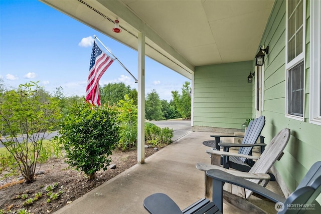 127 Springbrook Dr, Chehalis, WA 98532 - view of patio / terrace